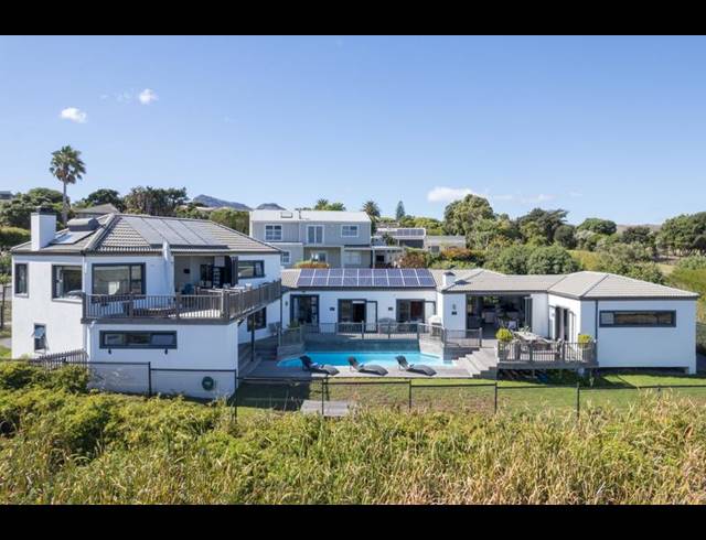 7 BEDROOM HOUSE FOR SALE IN SAN MICHEL